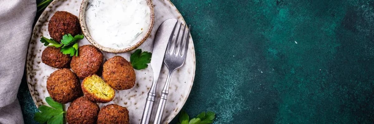 Falafel house - Openingstijden en menu
